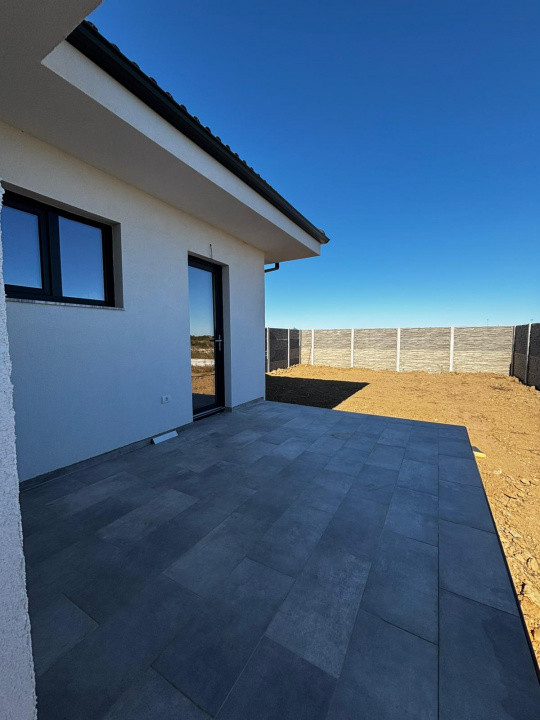 COMISION 0% , 3 CAMERE , PRET PROMOTIONAL