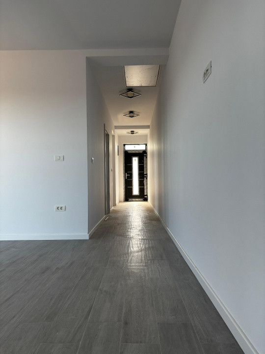 COMISION 0% , 3 CAMERE , PRET PROMOTIONAL