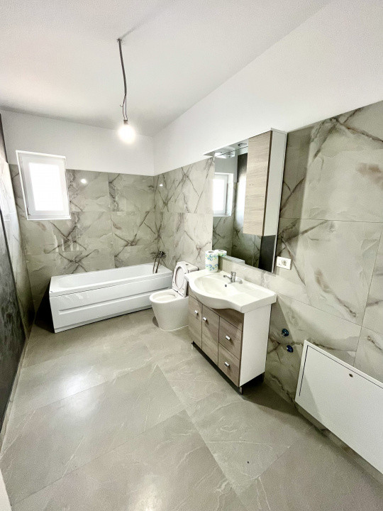 Casa Individuala, Mutare Imediata, 4 Camere