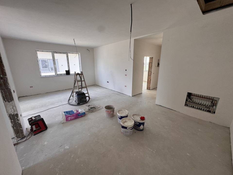 DIRECT DEZVOLTATOR, POD MANSARDABIL, TOATE UTILITATILE