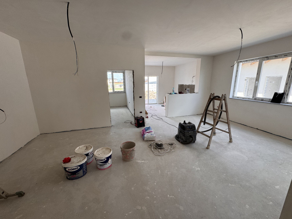 DIRECT DEZVOLTATOR, POD MANSARDABIL, TOATE UTILITATILE