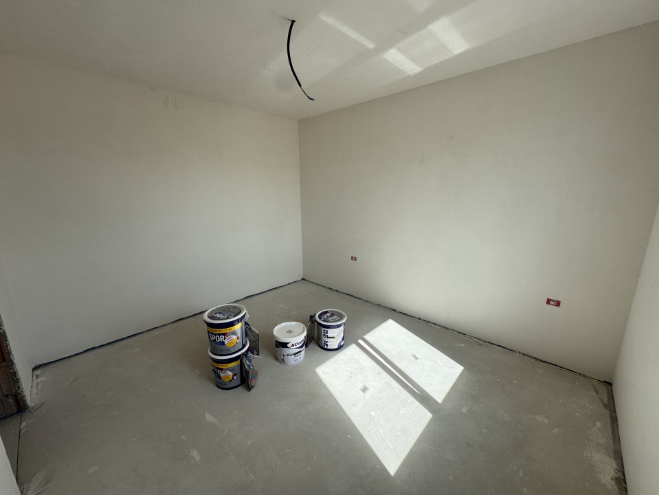 DIRECT DEZVOLTATOR, POD MANSARDABIL, TOATE UTILITATILE