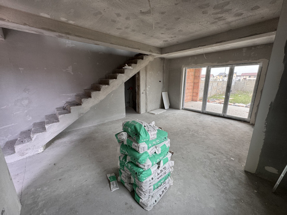 DIRECT DEZVOLTATOR, DESPARTIT PRIN C.T, 4 CAMERE