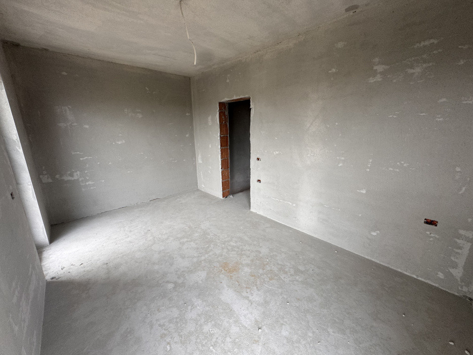 DIRECT DEZVOLTATOR, DESPARTIT PRIN C.T, 4 CAMERE