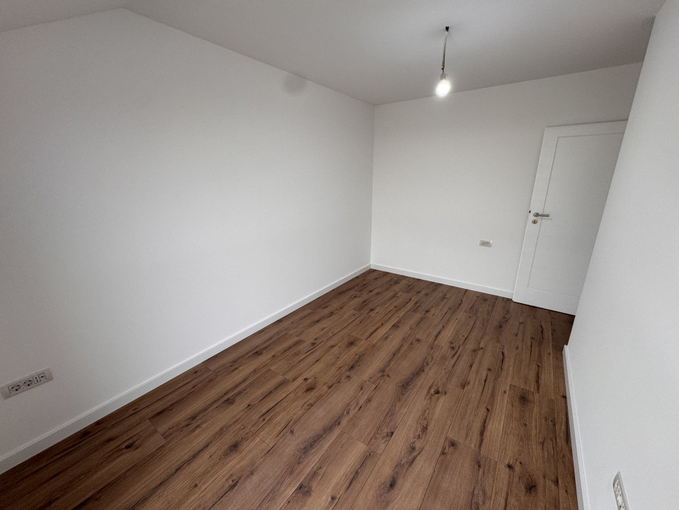 DIRECT DEZVOLTATOR, ASFALT, SPATIOS 