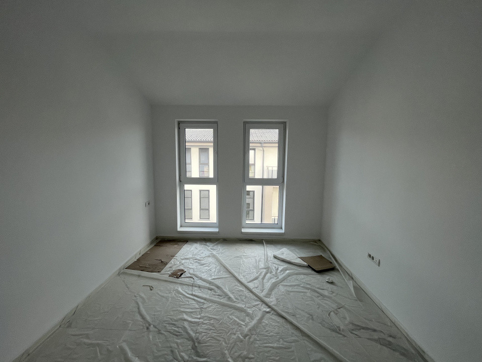 APARTAMENT CU 3 CAMERE, FINALIZAT LA ASFALT, GIROC