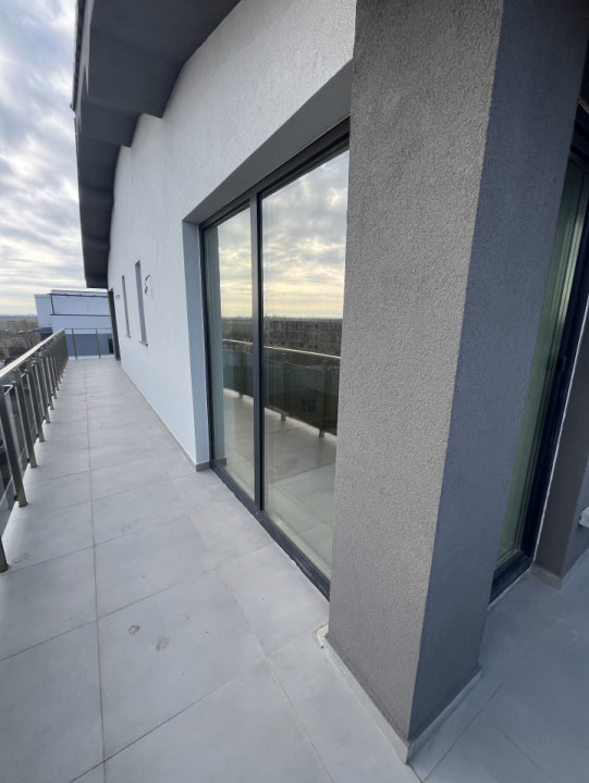 APARTAMENT CU 3 CAMERE, FINALIZAT LA ASFALT, GIROC