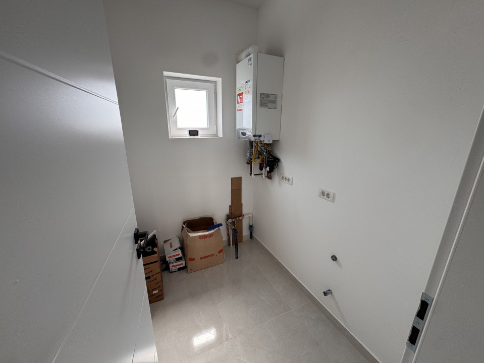 DIRECT DEZVOLTATOR, TOATE UTILITATILE, PREMIUM, IZOLAT FONIC