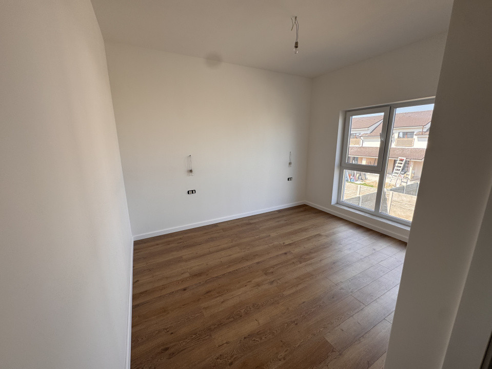 DIRECT DEZVOLTATOR, TOATE UTILITATILE, PREMIUM, IZOLAT FONIC