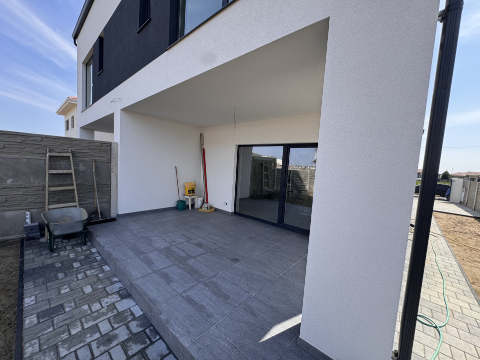 DIRECT DEZVOLTATOR, TOATE UTILITATILE, PREMIUM, IZOLAT FONIC