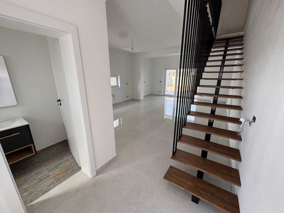 DIRECT DEZVOLTATOR, TOATE UTILITATILE, PREMIUM, IZOLAT FONIC