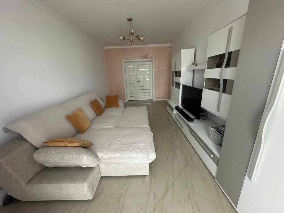 Apartament modern, complet mobilat, cu 2 locuri de parcare zona Giroc