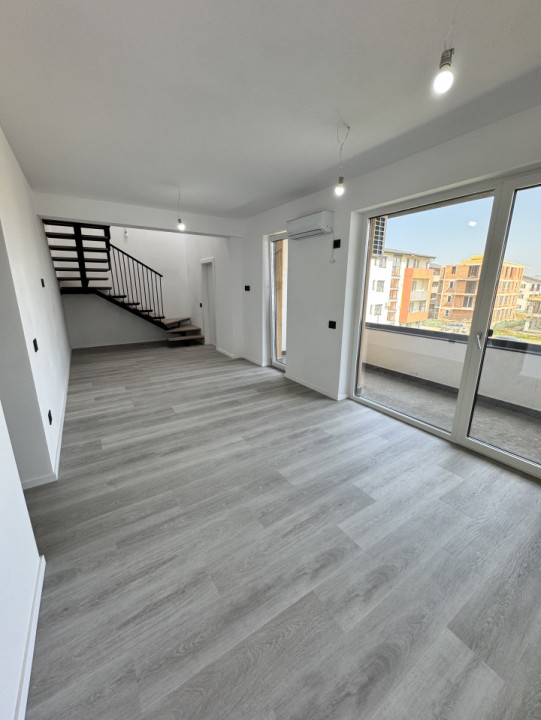 Penthouse modern cu 3 camere Giroc