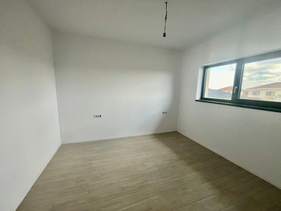 4 CAMERE, SUPRAFATA GENEROASA , ZONA KAUFLAND 