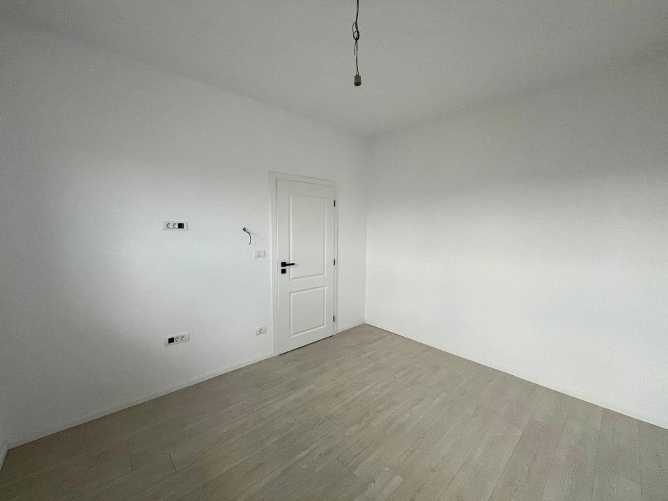 4 CAMERE, SUPRAFATA GENEROASA , ZONA KAUFLAND 