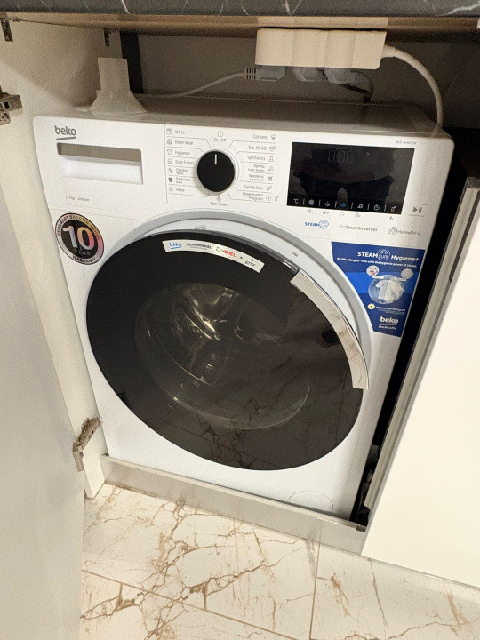 Apartament cu 2 camere, modern, complet utilat și mobilat