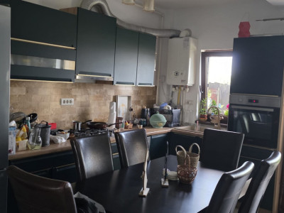 Apartment cu 3 camere, Giroc, zona Braytim complet utilat