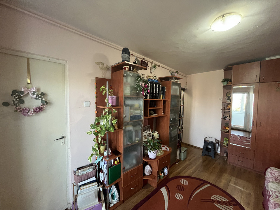 Pozitie Excelenta, Etaj Intermediar, Comision 0%