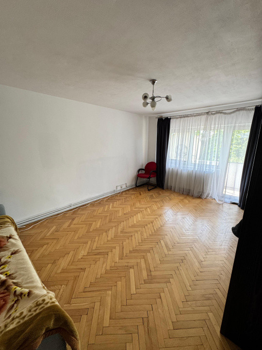 Pozitie Excelenta, 4 Camere, Etaj Intermediar