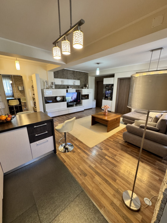 Apartament modern cu 2 camere, loc de parcare inclus – Giroc