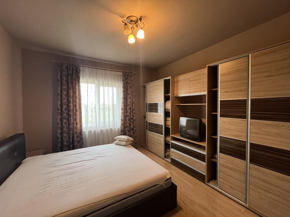 0 COMISION, CASA PRETABILA PENTRU 2 FAMILII, 7 CAMERE