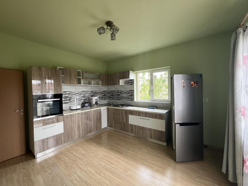0 COMISION, CASA PRETABILA PENTRU 2 FAMILII, 7 CAMERE
