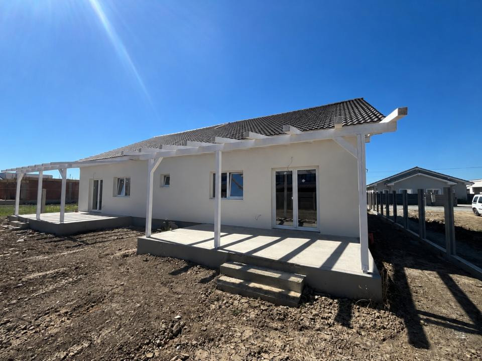 Duplex Despartit, Canalizare, Pozitie Excelenta