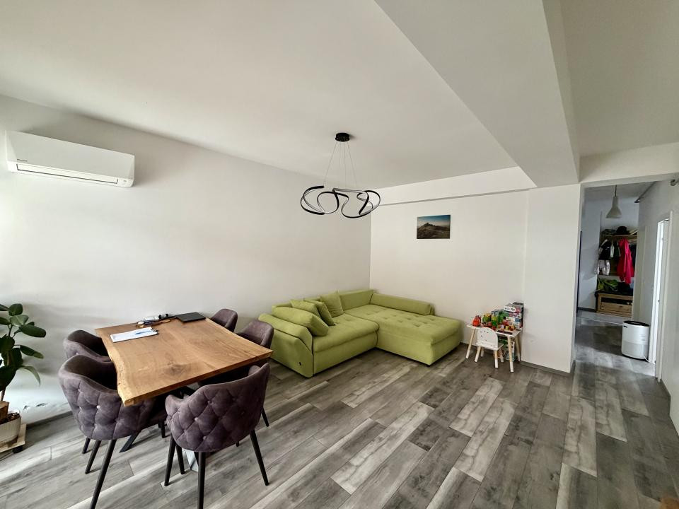 Penthouse, Pozitie Excelenta, Comision 0%