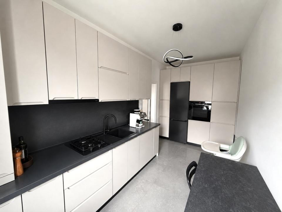 Penthouse, Pozitie Excelenta, Comision 0%