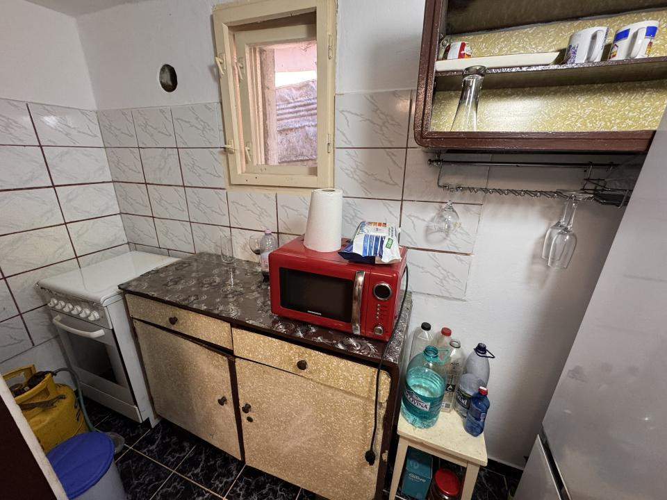 OPORTUNITATE! CASA INDIVIDUALA, PLOPI, 420m TEREN