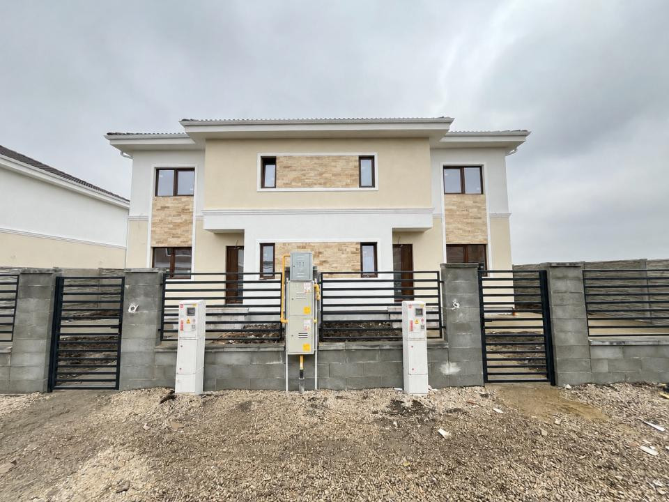 Pozitie Excelenta, 4 Camere, Comision 0%