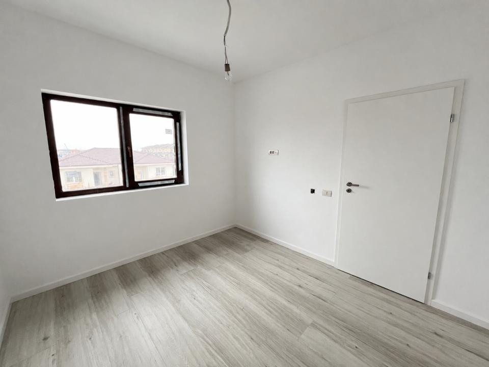Pozitie Excelenta, 4 Camere, Comision 0%