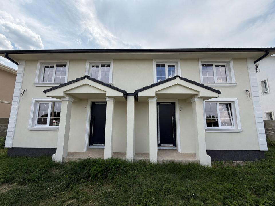 Duplex La Cheie, 3 Camere, De Neratat