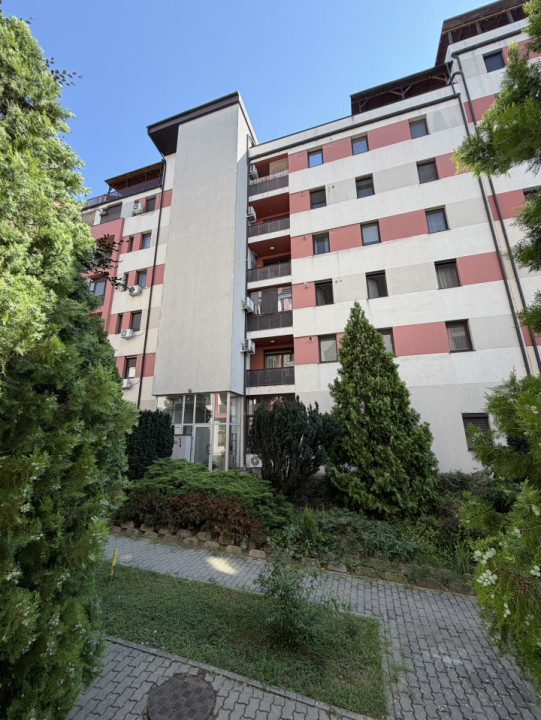 PROPRIETAR, BLOC CU LIFT, VENUS 35