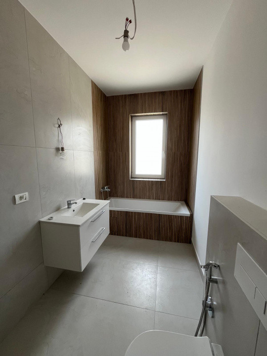 DIRECT DEZVOLTATOR, ULTIMUL APARTAMENT, CURTE PROPRIE 