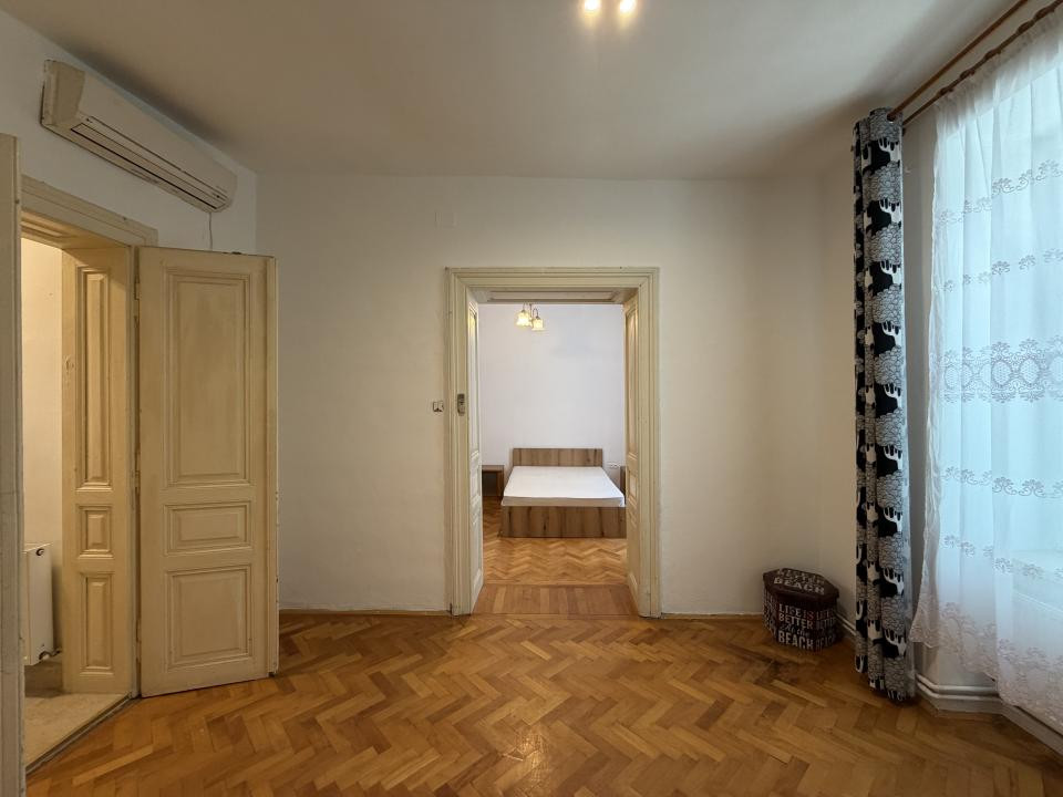CENTRAL, PRETABIL BIROU, APARTAMENT CU 2 CAMERE