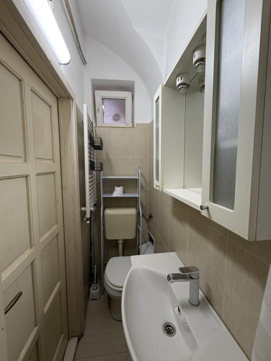CENTRAL, PRETABIL BIROU, APARTAMENT CU 2 CAMERE