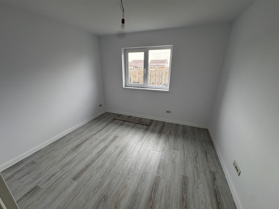 DIRECT DEZVOLTATOR , ZONA LIDL, 4 CAMERE 