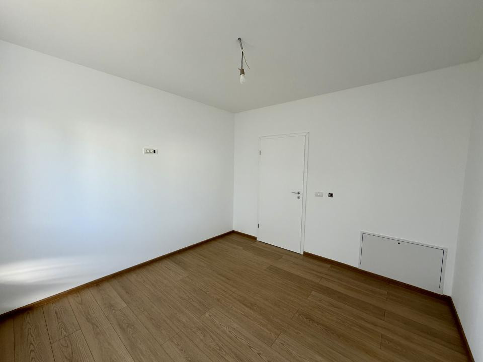 Pozitie Excelenta, Finalizata, Duplex Despartit