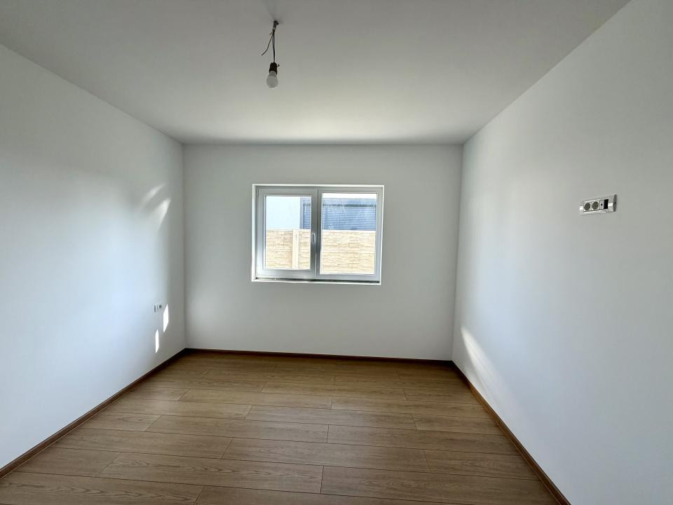 Pozitie Excelenta, Finalizata, Duplex Despartit