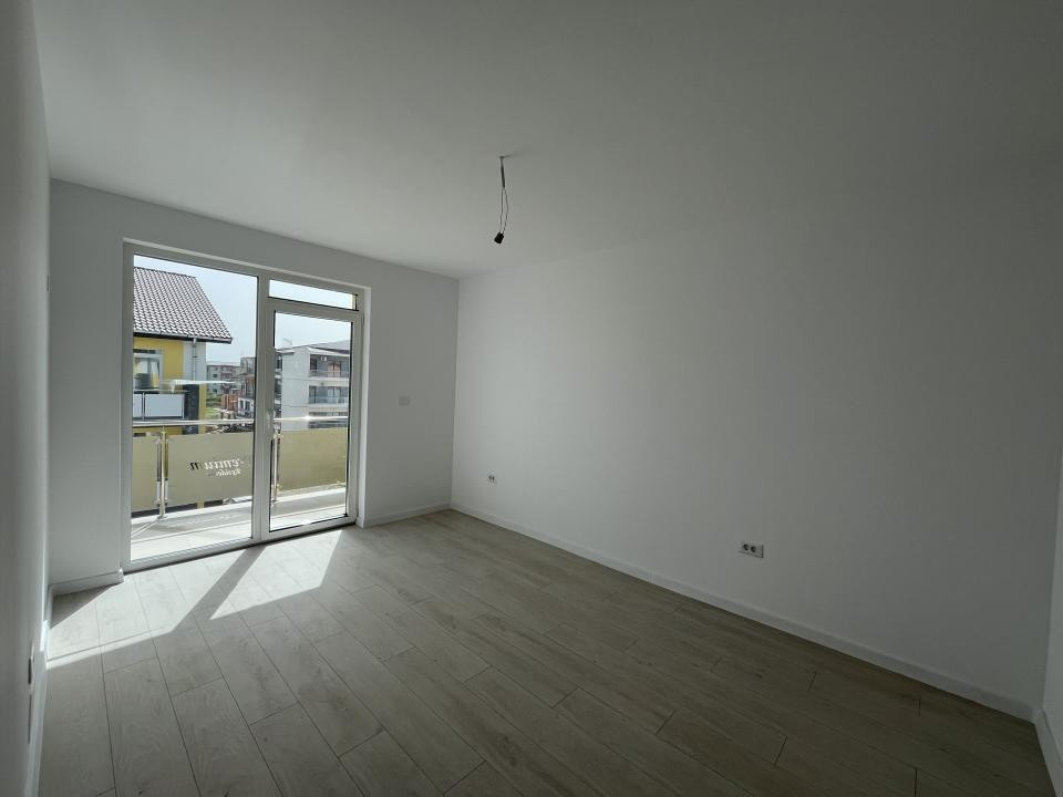 DECOMANDAT, APARTAMENT CU 2 CAMERE, GIROC