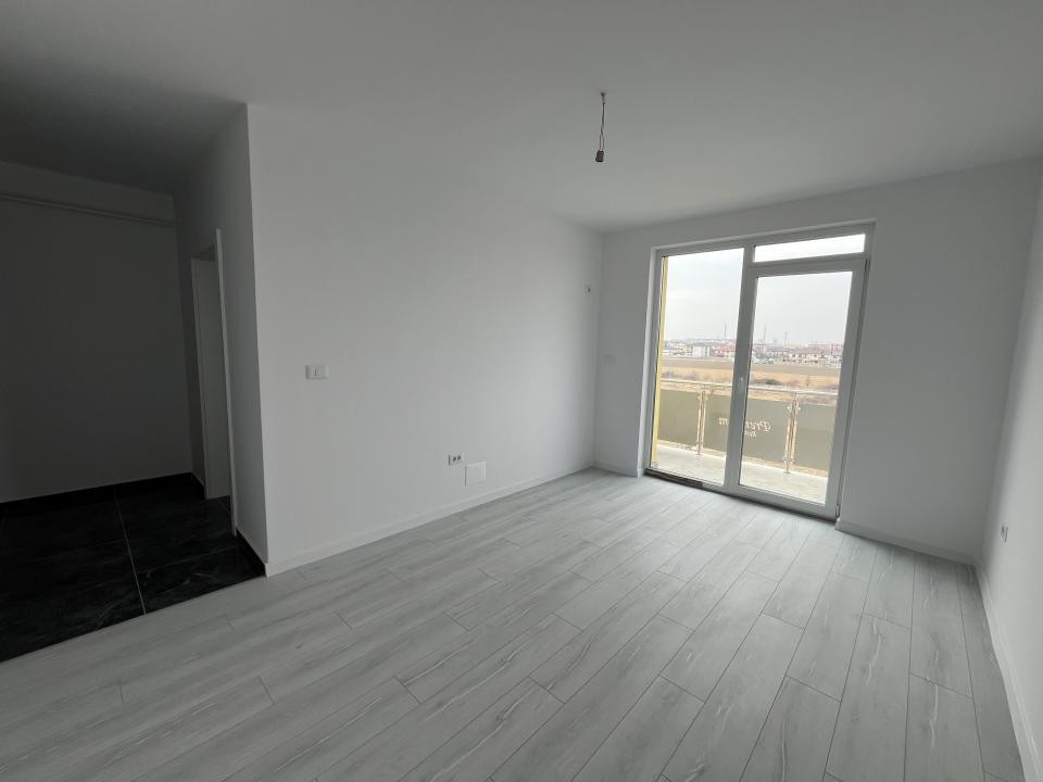 DECOMANDAT, APARTAMENT CU 2 CAMERE, GIROC