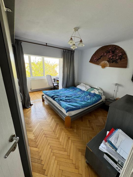 Zona Odobescu, 4 Camere, Etaj Intermediar