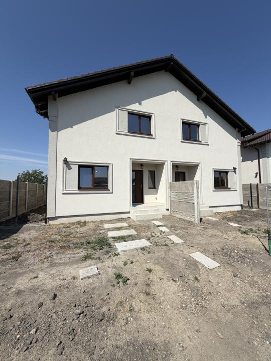Pozitie Excelenta, Super Pret, 4 Camere