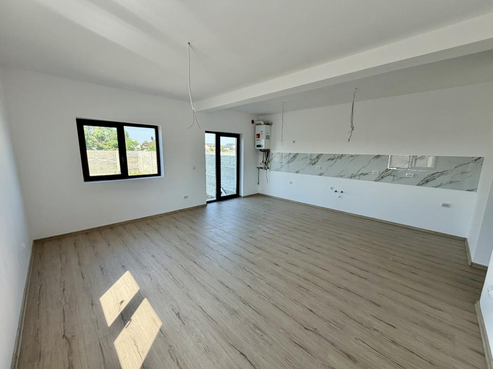 Pozitie Excelenta, Super Pret, 4 Camere