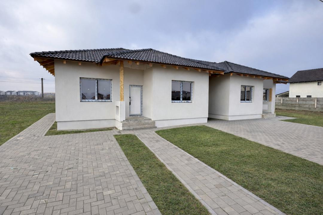 3 CAMERE, DESPARTIT PRIN CT, TOATE UTILITATILE