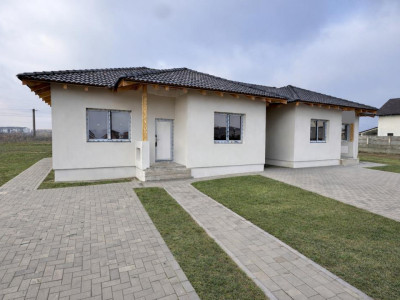 3 CAMERE, DESPARTIT PRIN CT, TOATE UTILITATILE