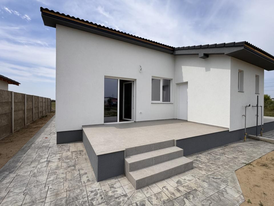 3 CAMERE, POD MANSARDABIL, TOATE UTILITATILE