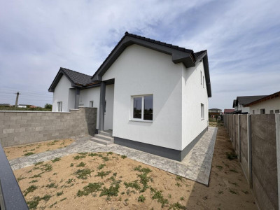 3 CAMERE, POD MANSARDABIL, TOATE UTILITATILE