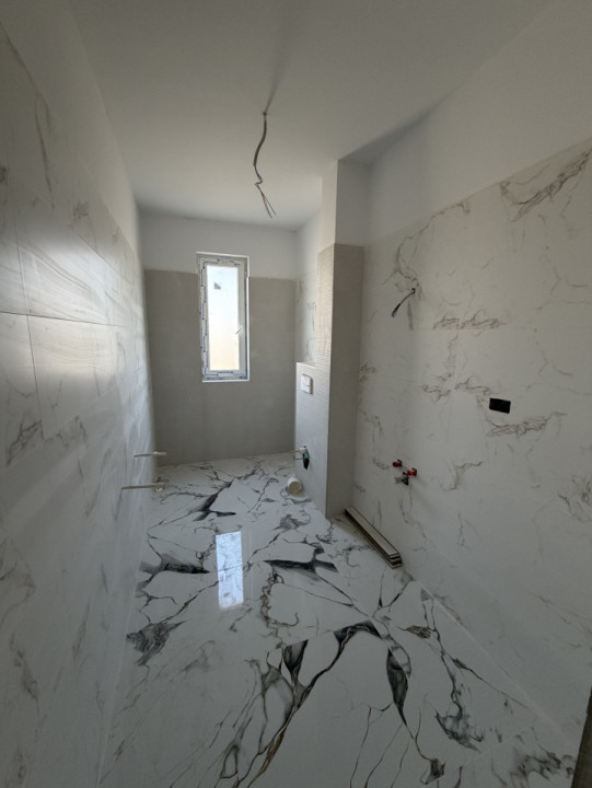 BUCATARIE INCHISA, APARTAMENT CU 2 CAMERE, GIROC